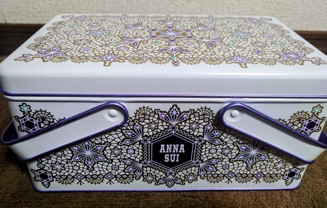 ANNA SUI メイクアップ　ボックス(限定品)・アナスイ缶・アナスイ限定品