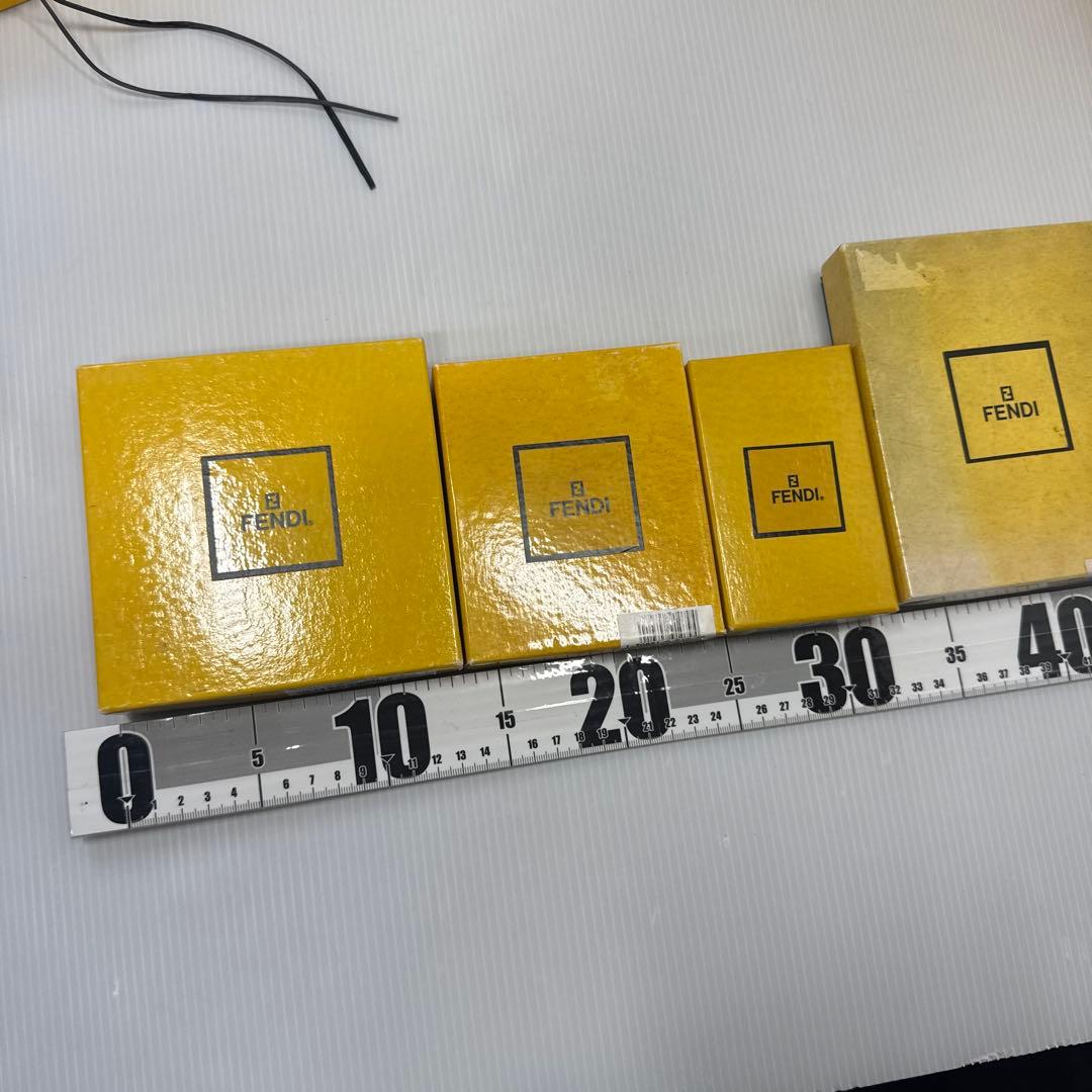 値下済 FENDI フェンディ 空箱 28個 まとめ