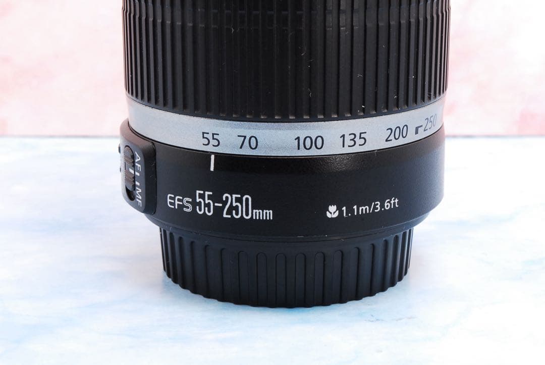Canon EF-S 55-250mm f4-5.6 IS★手ぶれ補正★美品