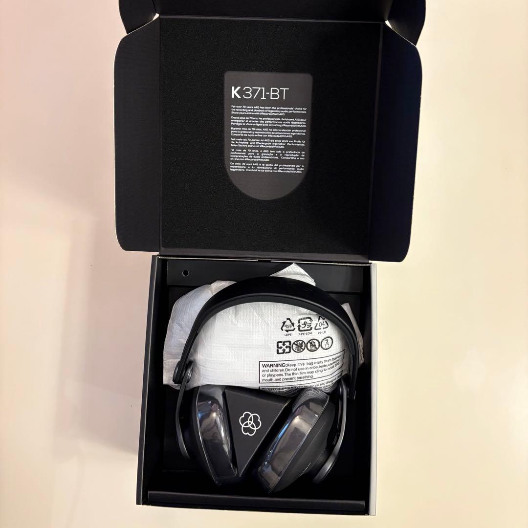 ヘッドホン AKG K371-BT