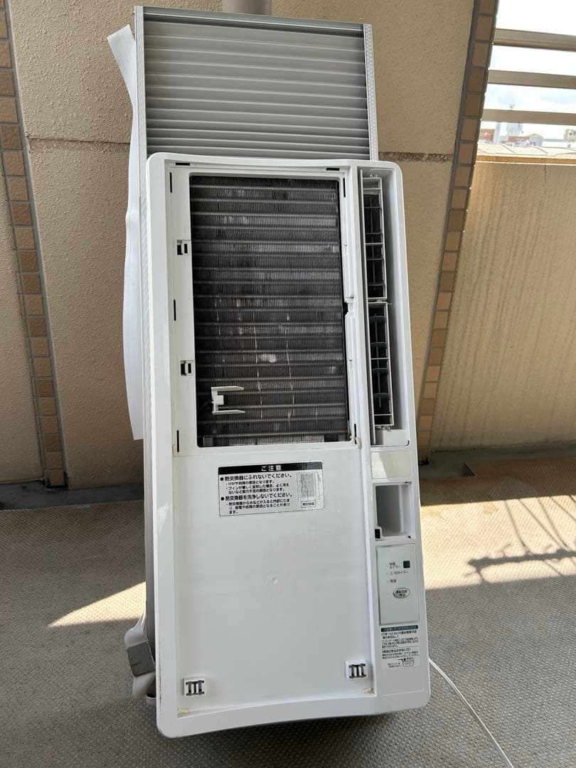 窓用エアコン 冷房、除湿機能付き　2021年製
