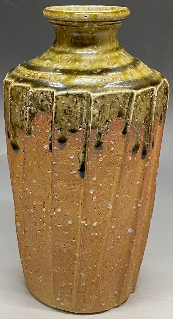 信楽焼　高橋楽斎　灰釉流し　面取花入　共箱　s5152