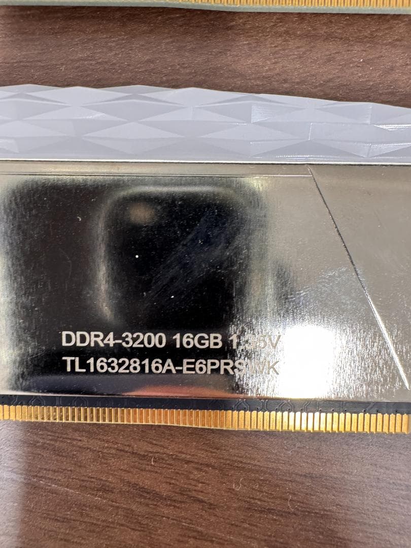 さ*い様 DDR4 3200MHz 16GBメモリ 4枚セット（64GB）ID6