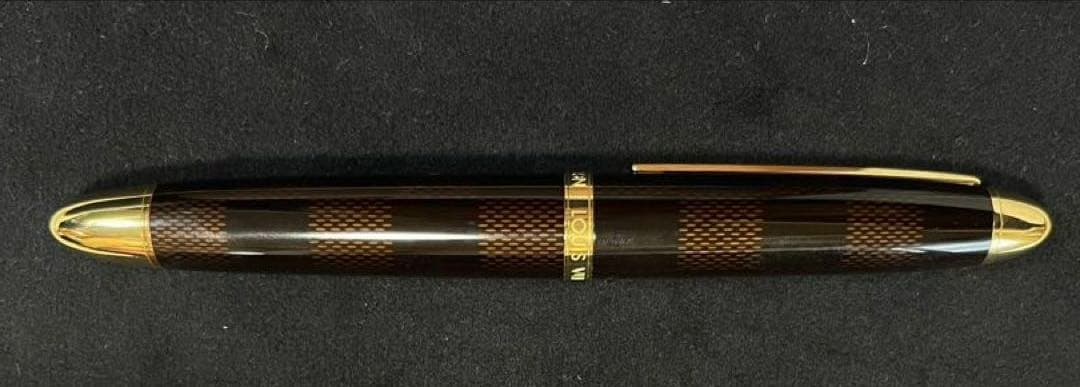 LOUIS VUITTONボールペン グラントゥールメタル N79002値下げ中