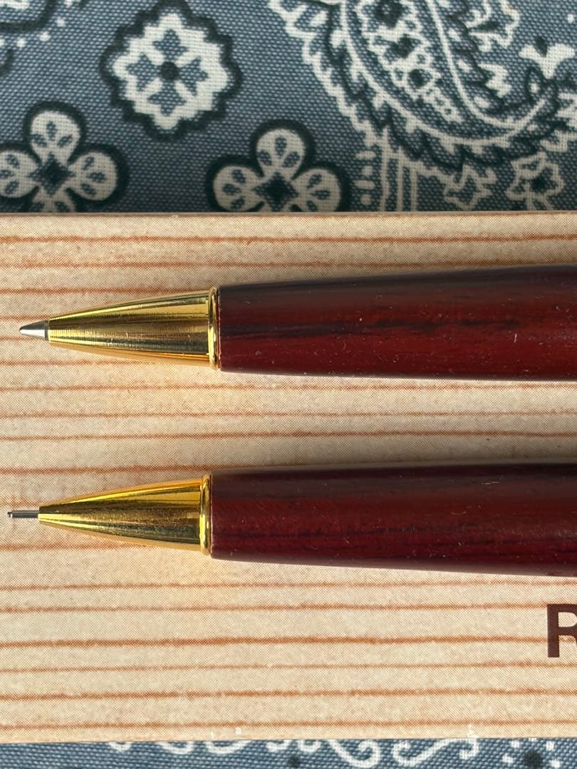 YEBISU 木軸ボールペンシャーペンセット 木製ケース付き