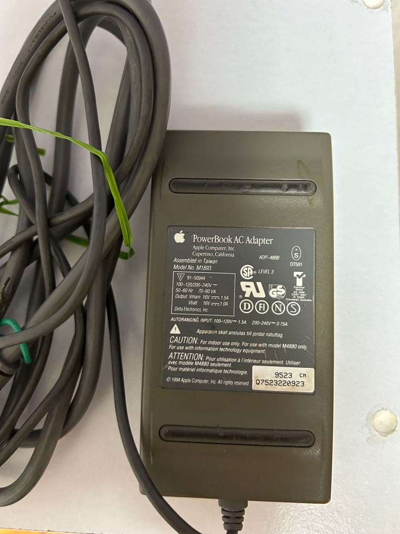 Apple PowerBook 550c ジャンク品　箱付き