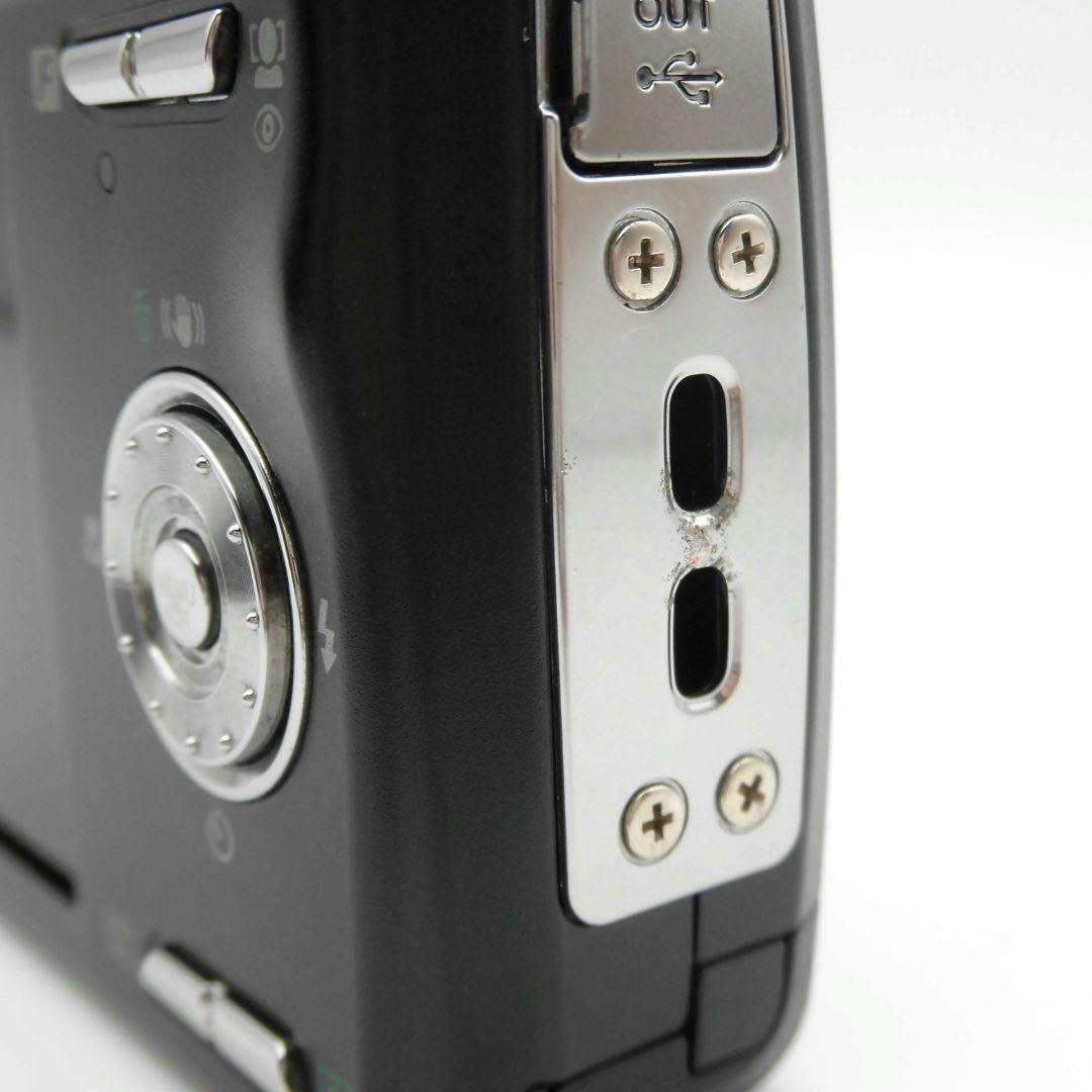 FUJIFILMフジフィルム FINEPIX F100fd #126