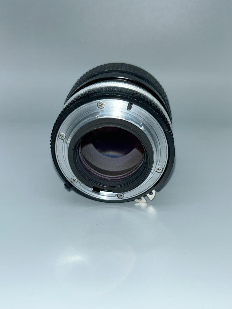 【美品】Nikon Nikkor 105mm F2.5 MF Fマウント