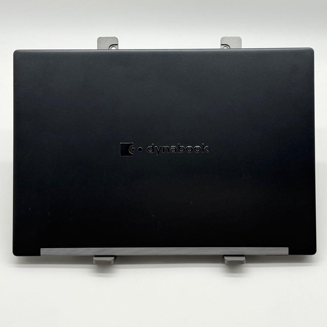 dynabook G83HU 11世代i5 16GB 新品SSD512 高速静音