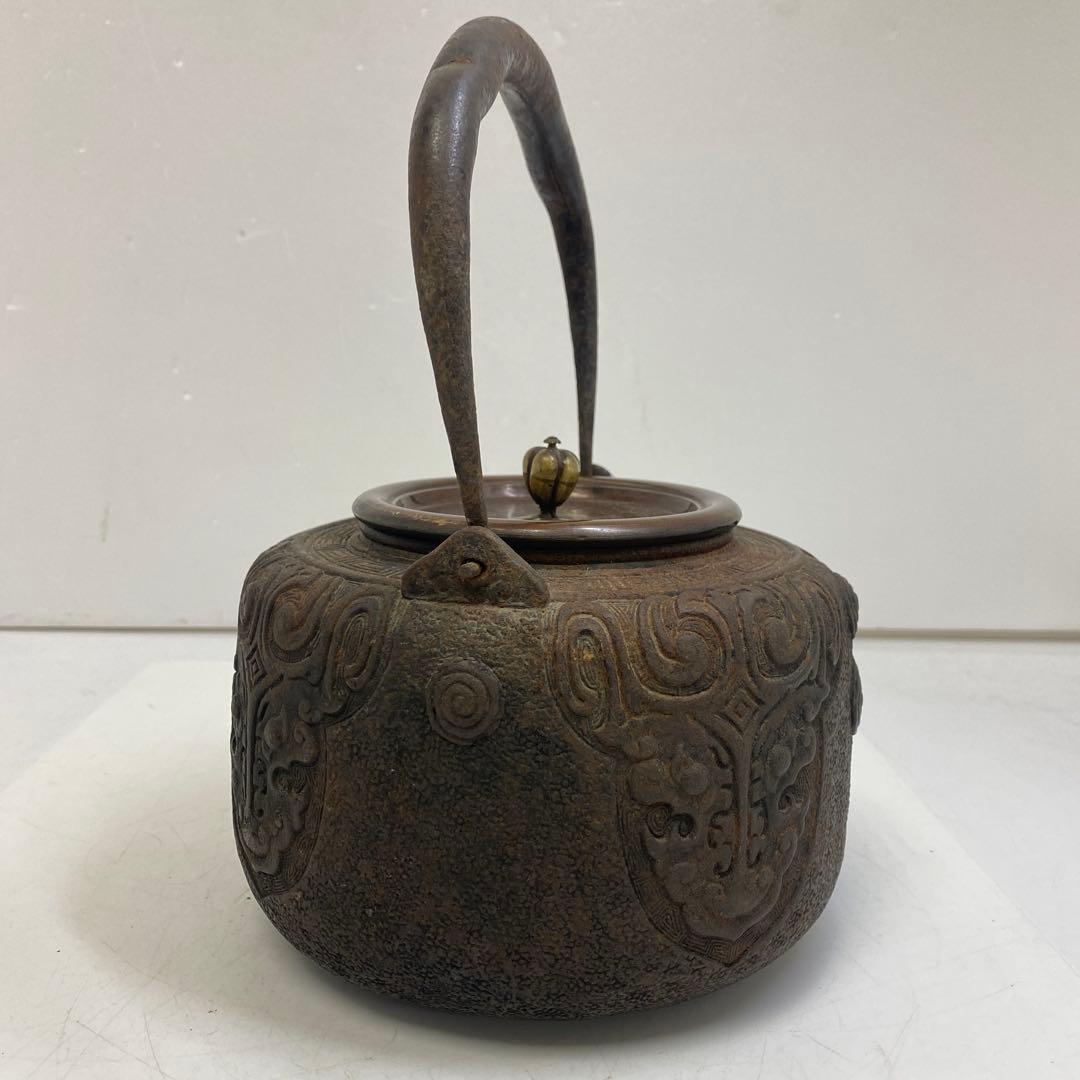 龍文堂　在銘　底に印銘　彫金鉄瓶　トヒチカ　2462g 東S8-0407☆2F