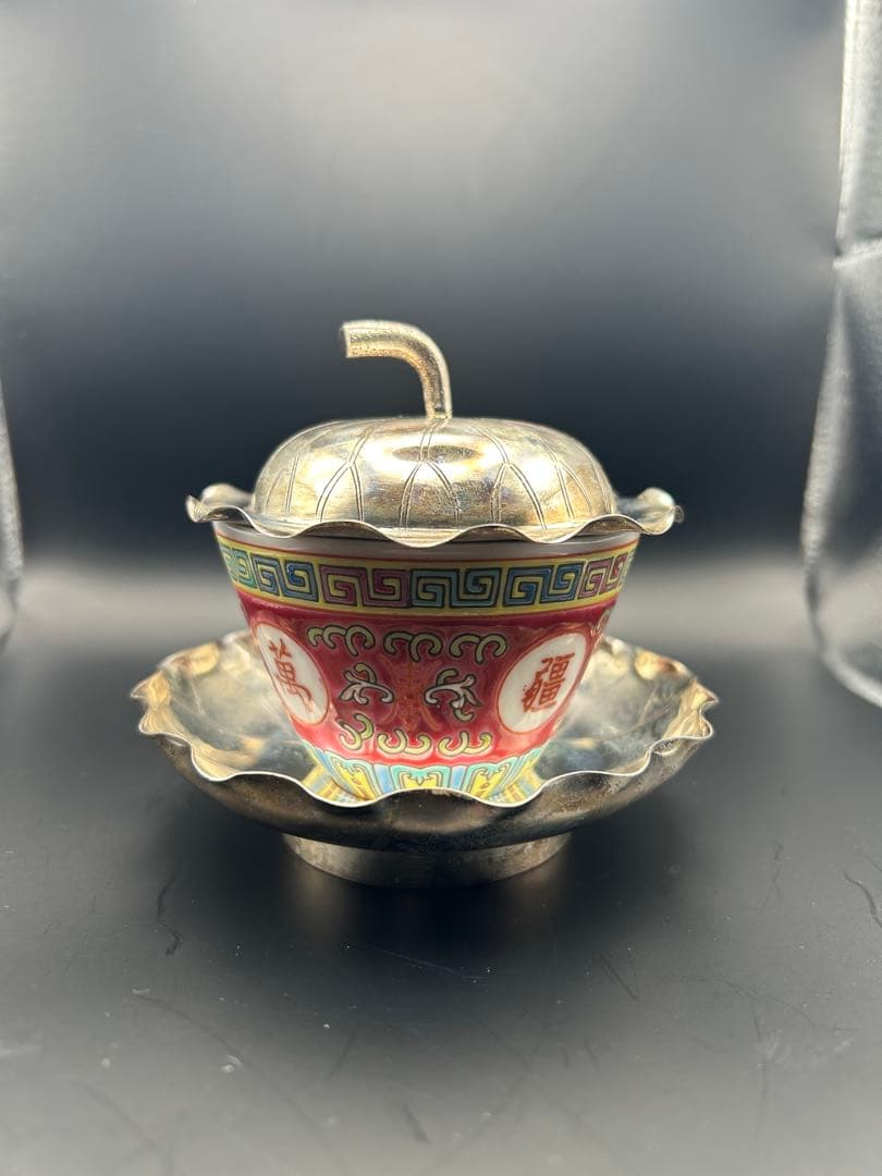 銀製ペアカップ 香港老舗 Wai Kee 純銀925×景徳鎮 蓋付茶碗 460g