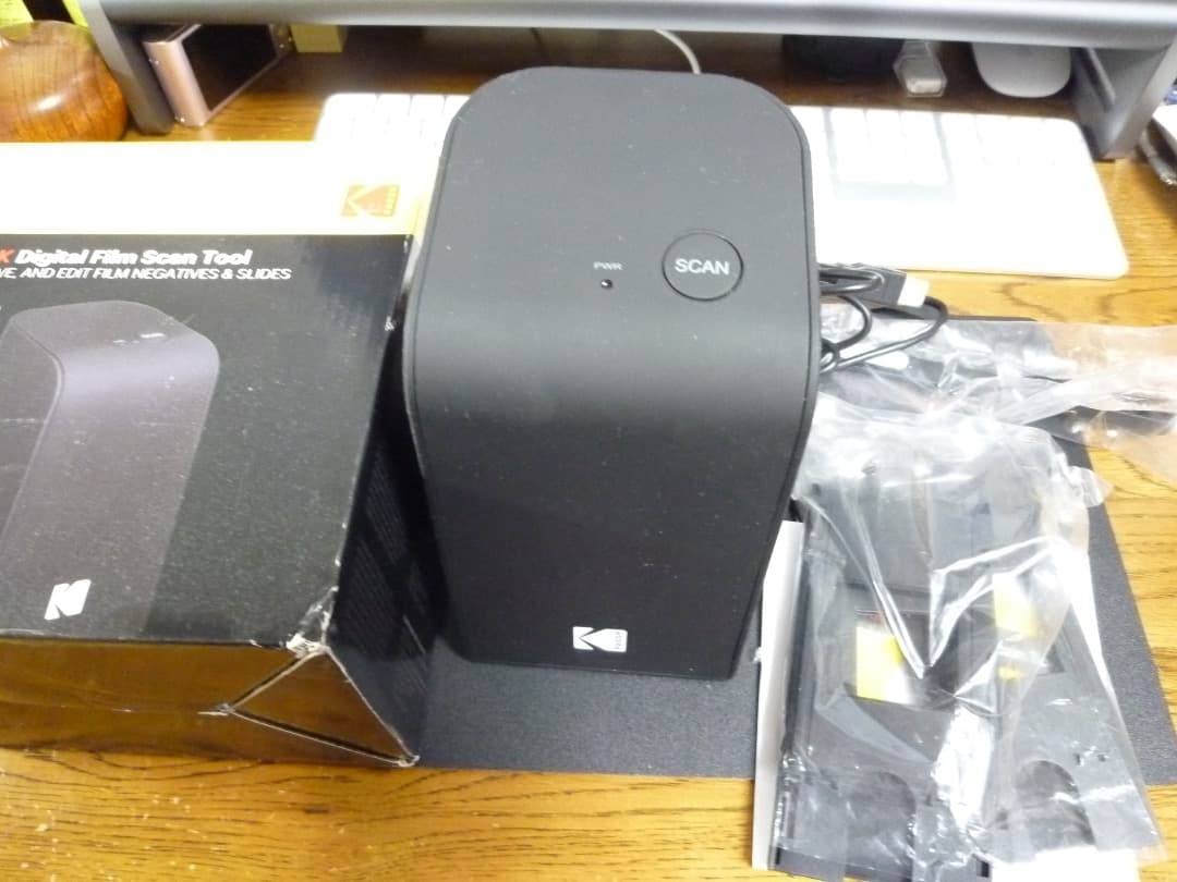 サンワサプライ フィルムスキャナー 400- SCN067　+　コダックスキャナ