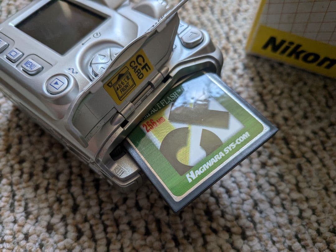 Nikon Coolpix 3700 デジタルカメラ