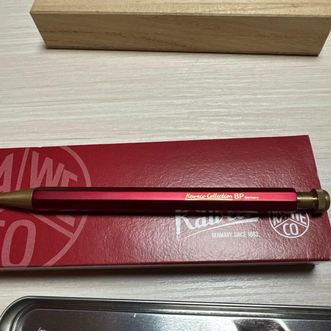 M*J様 カヴェコスペシャル 限定カラーレッド ボールペン