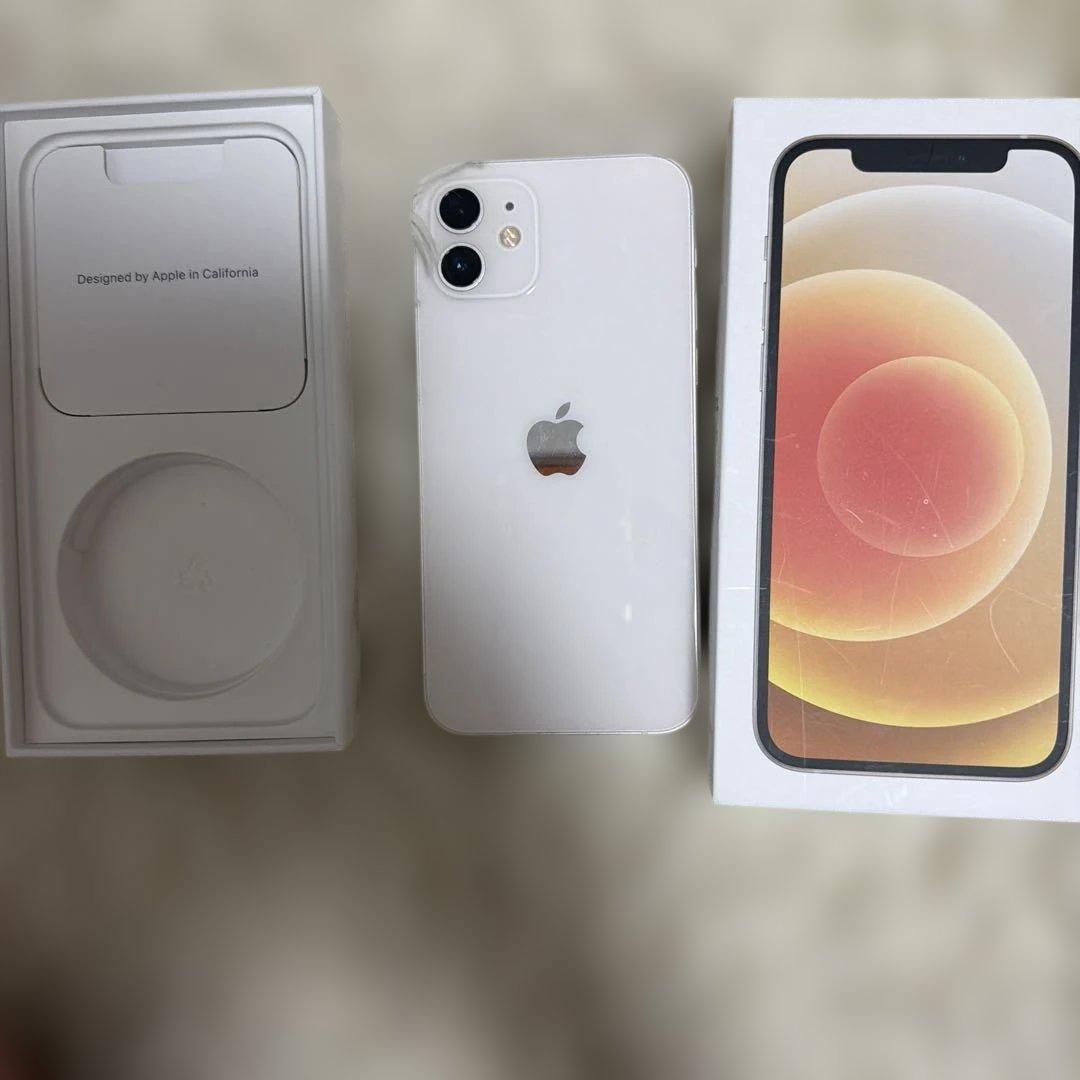 Apple iPhone 12 ホワイト 本体 最終値下げ