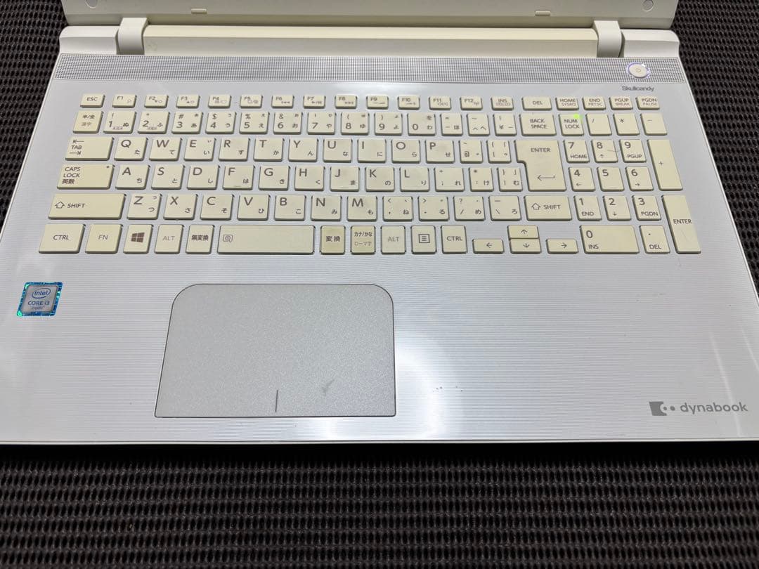 【SSDなし】dynabook T55/UW i3-6100 8GB