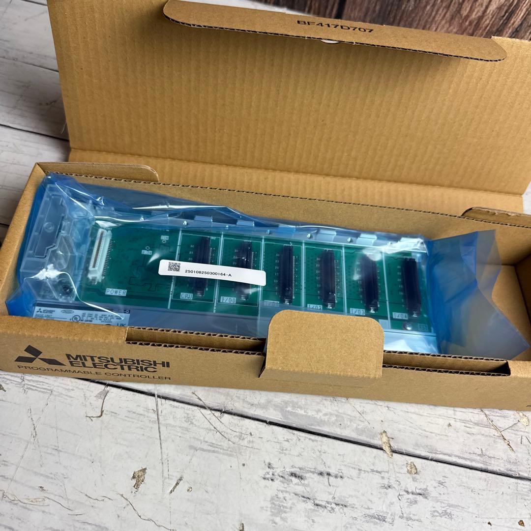 ②未使用 三菱 Q35B 電源ユニット Qシリーズユニット 2023年製