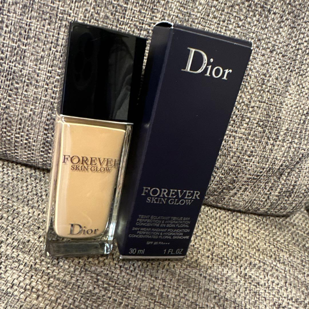 【新品未使用】Dior スキンフォーエバーフルイドグロウ 30ml 1N