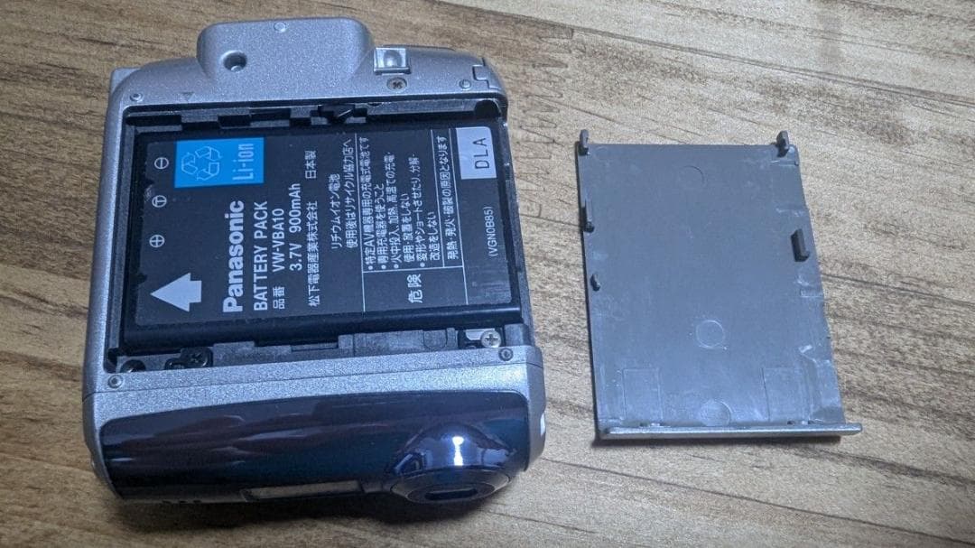 E22M Panasonic SV-AV30 SDマルチカメラ