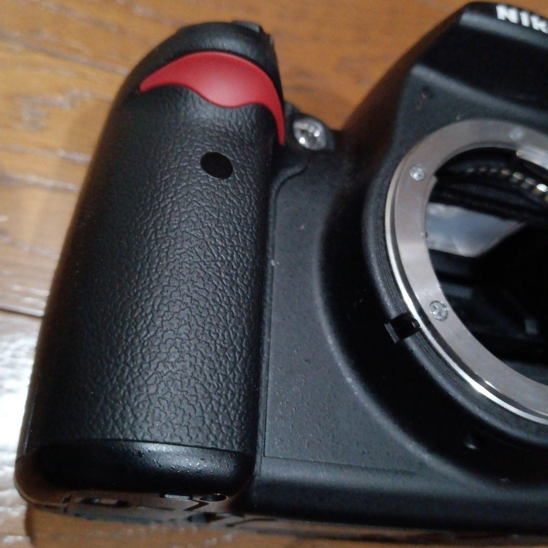 NIKON　D5000 一眼レフ　カメラ　ボディ　本体　ニコン　充電器付き