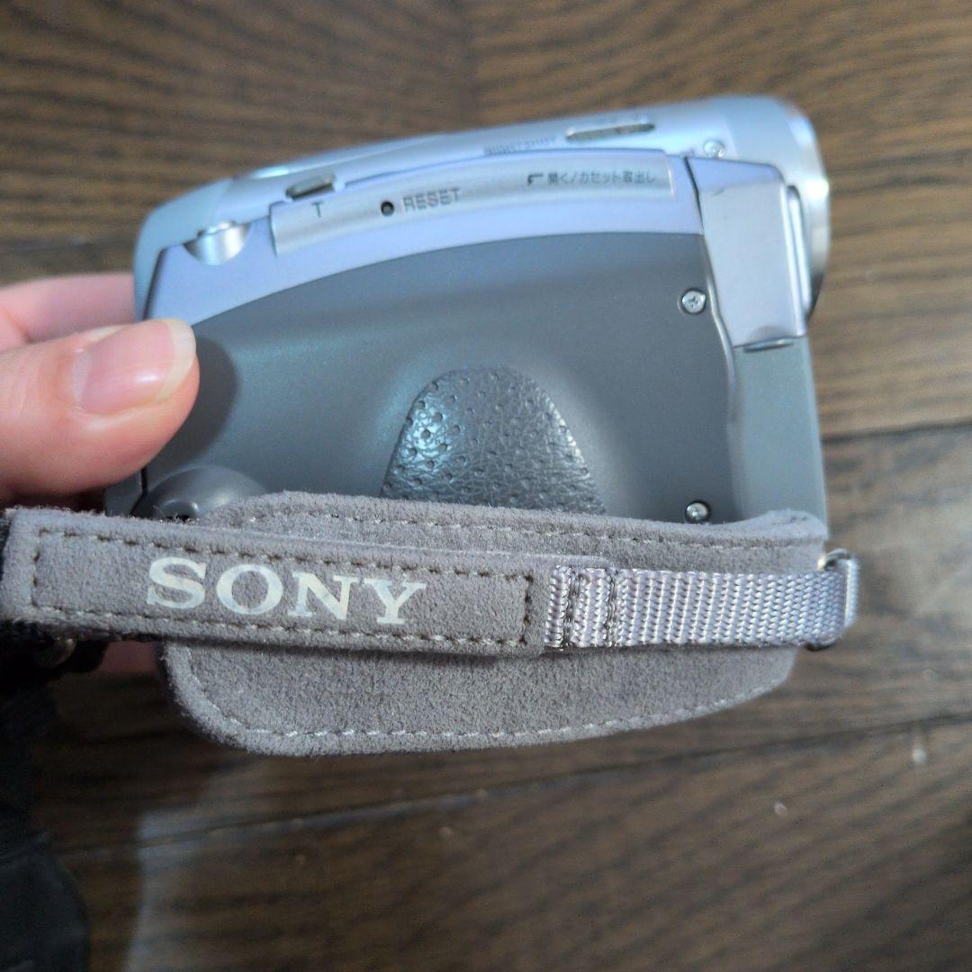 ハンディカム 120倍デジタルズーム シルバー