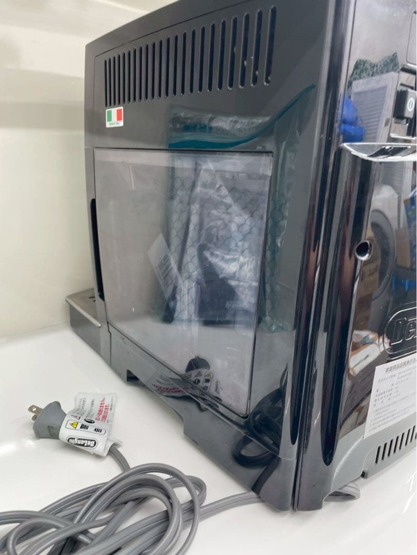 デロンギ　全自動エスプレッソマシン マグニフィカS ECAM23120B