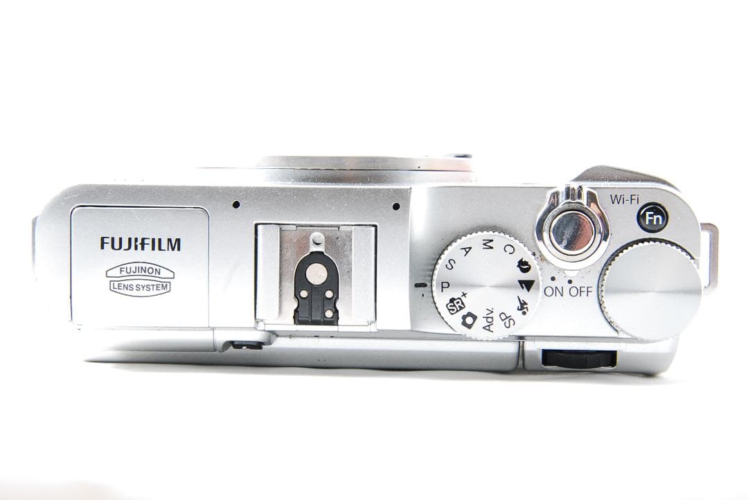 ■ 美品 ■ フジフィルム　FUJIFILM X-M1 ボディ