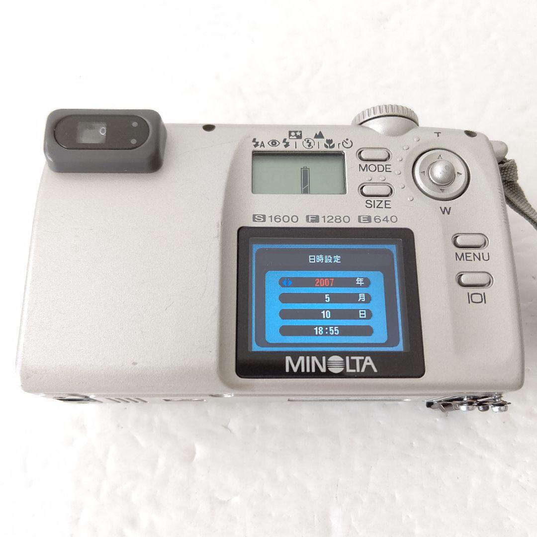 ミノルタ　デジタルカメラ　DIMAGE E203 美品　電池式 MINOLTA