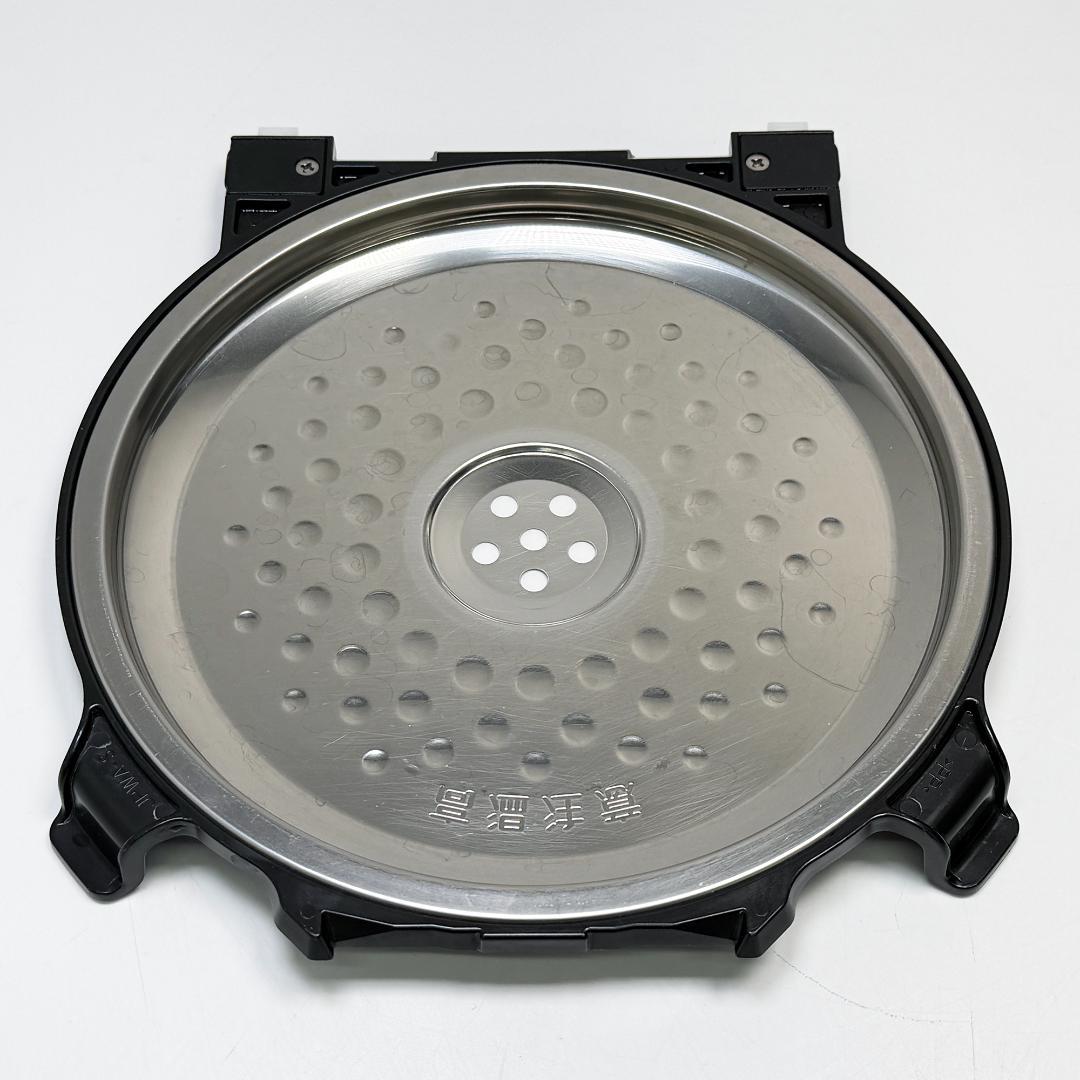 タイガー IH炊飯ジャー 5.5合炊き JPW-10E9 2022年製