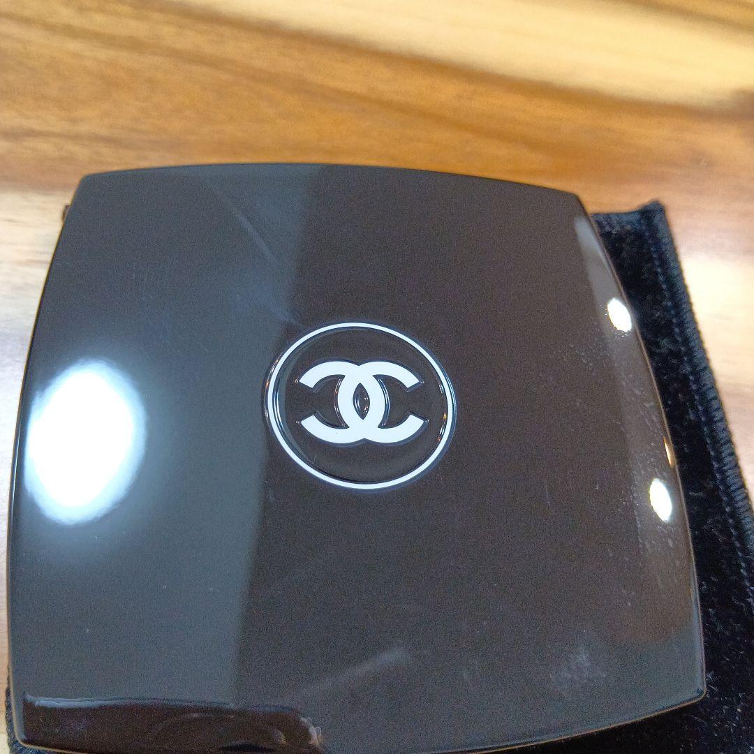 CHANEL Infiniment Chanel プレストパウダー