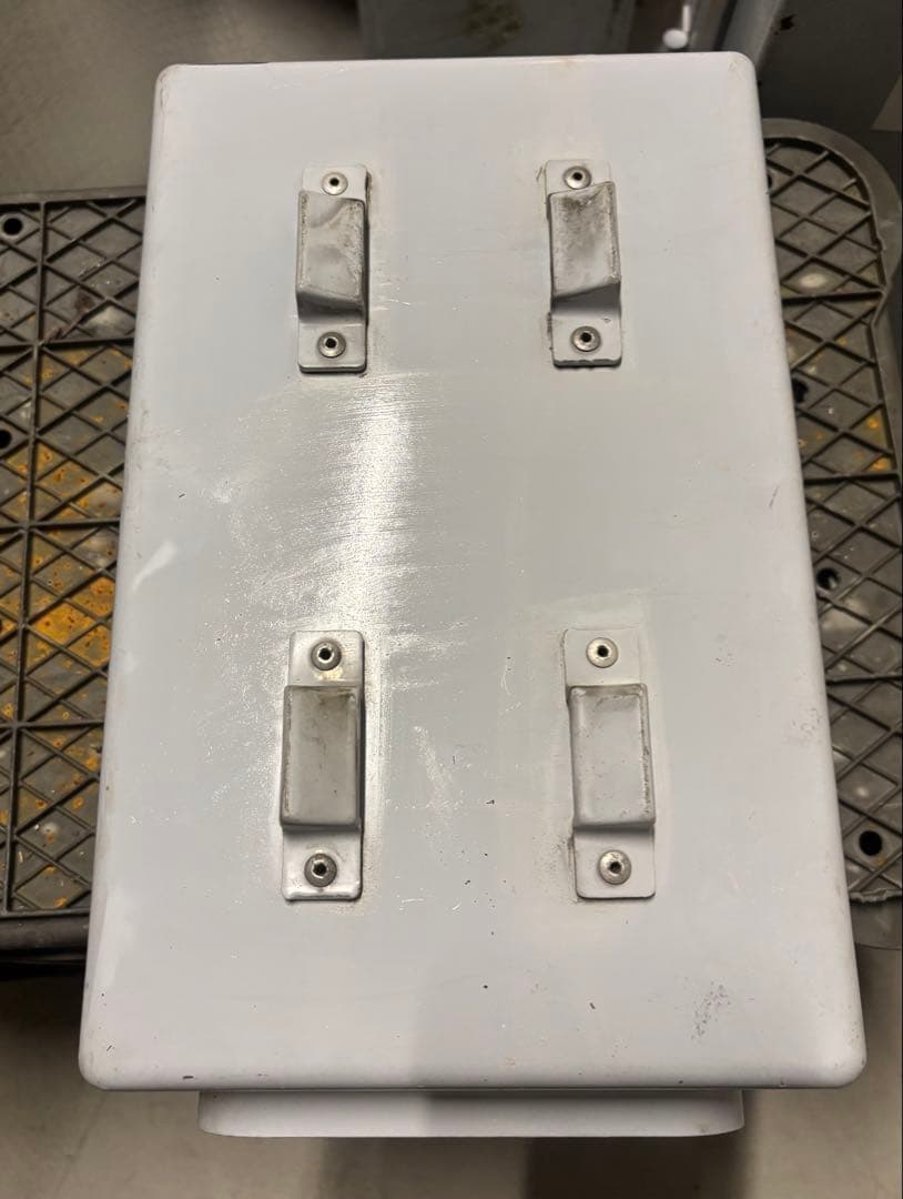 信号機　信号灯器　信号電材株式会社　本物