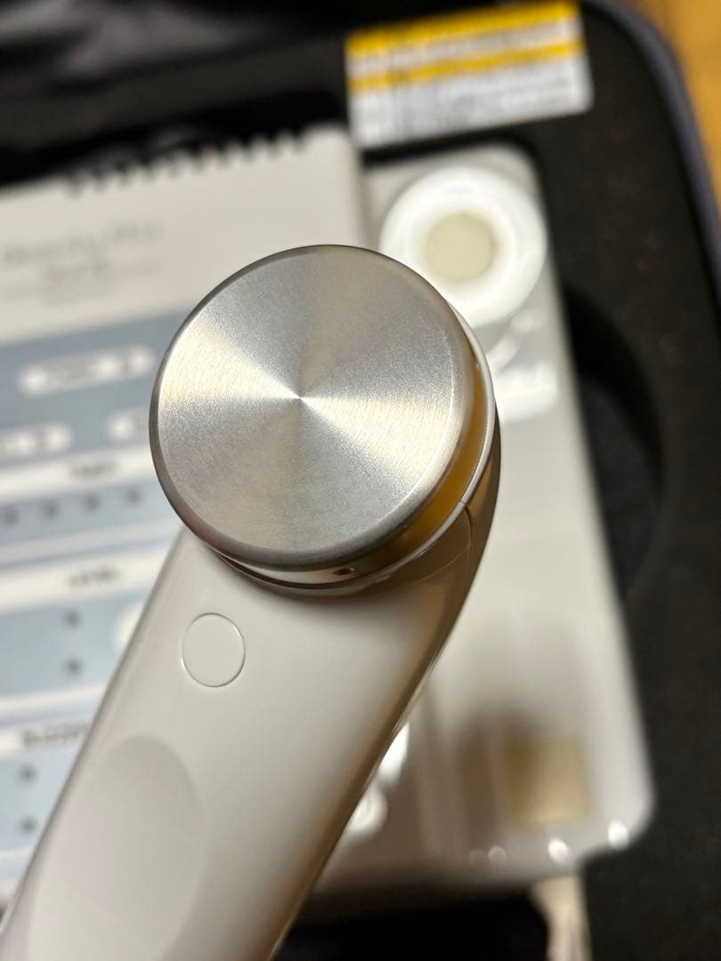 ナリス ビューティープロソニック 美顔器