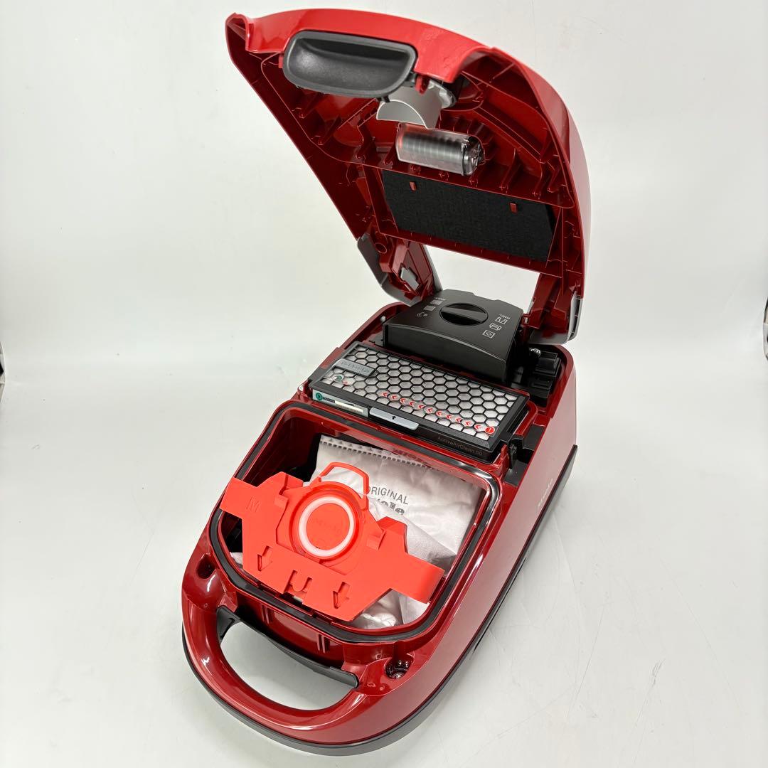 【美品・付属品完備】Miele 掃除機 C2 Cat & Dog SDBO4