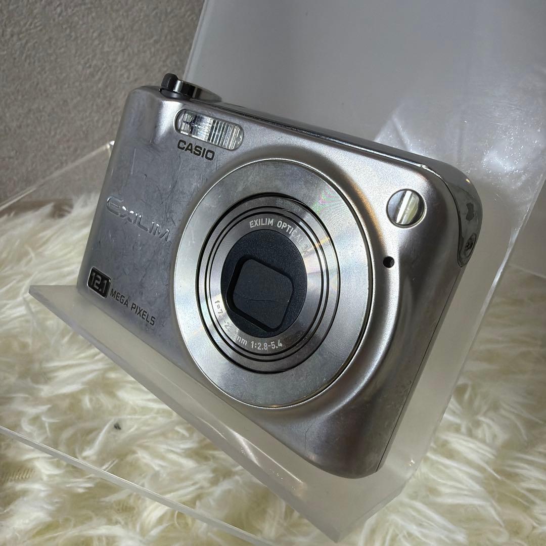【美品】CASIO EX-Z1200 デジタルカメラ　シルバー系