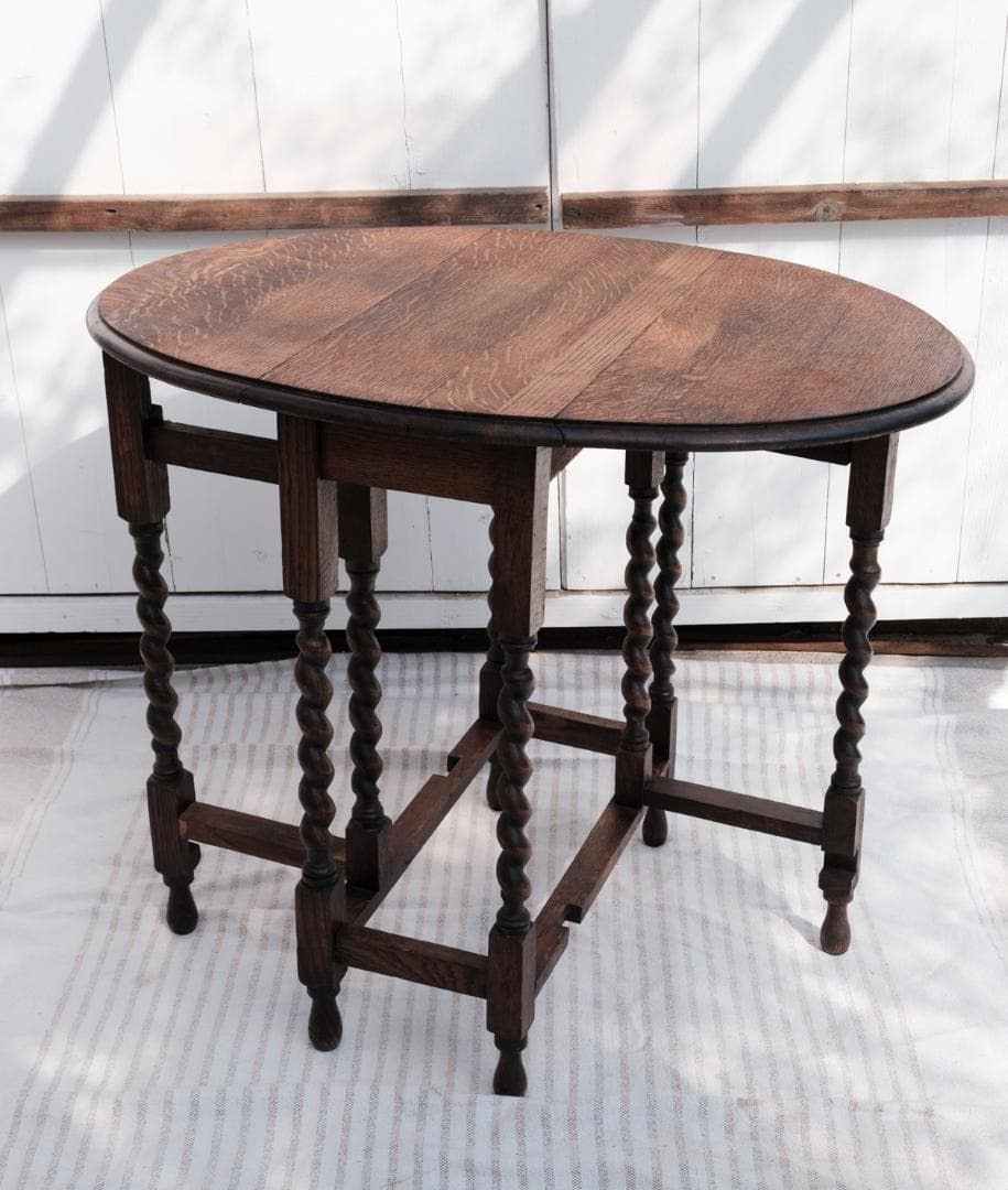 ドロップリーフテーブル　ゲートレッグ　バタフライテーブル