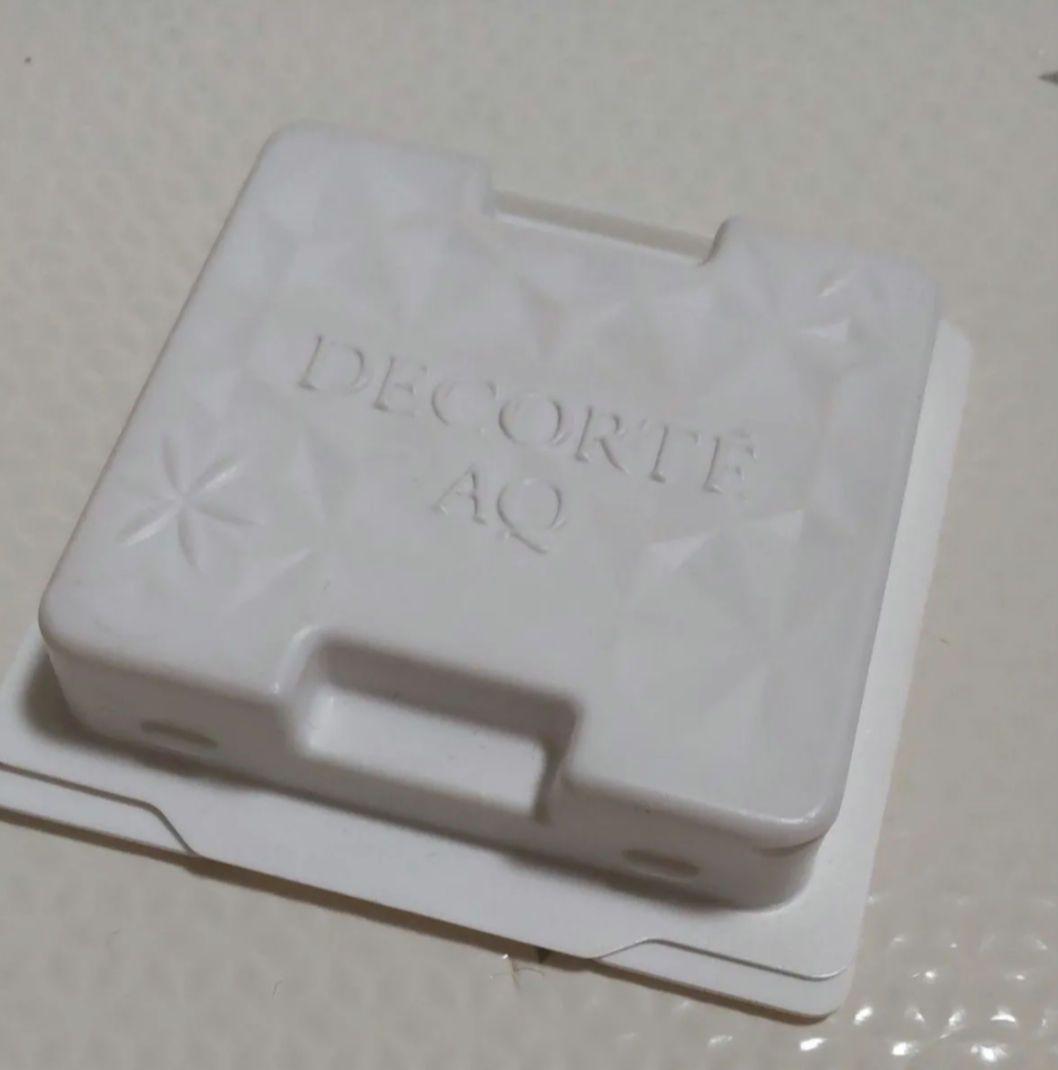 DECORTE AQ パウダーファンデーション 202