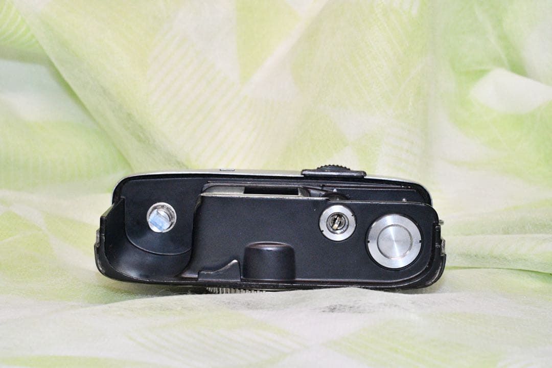 《動作品》OLYMPUS PENケース付き