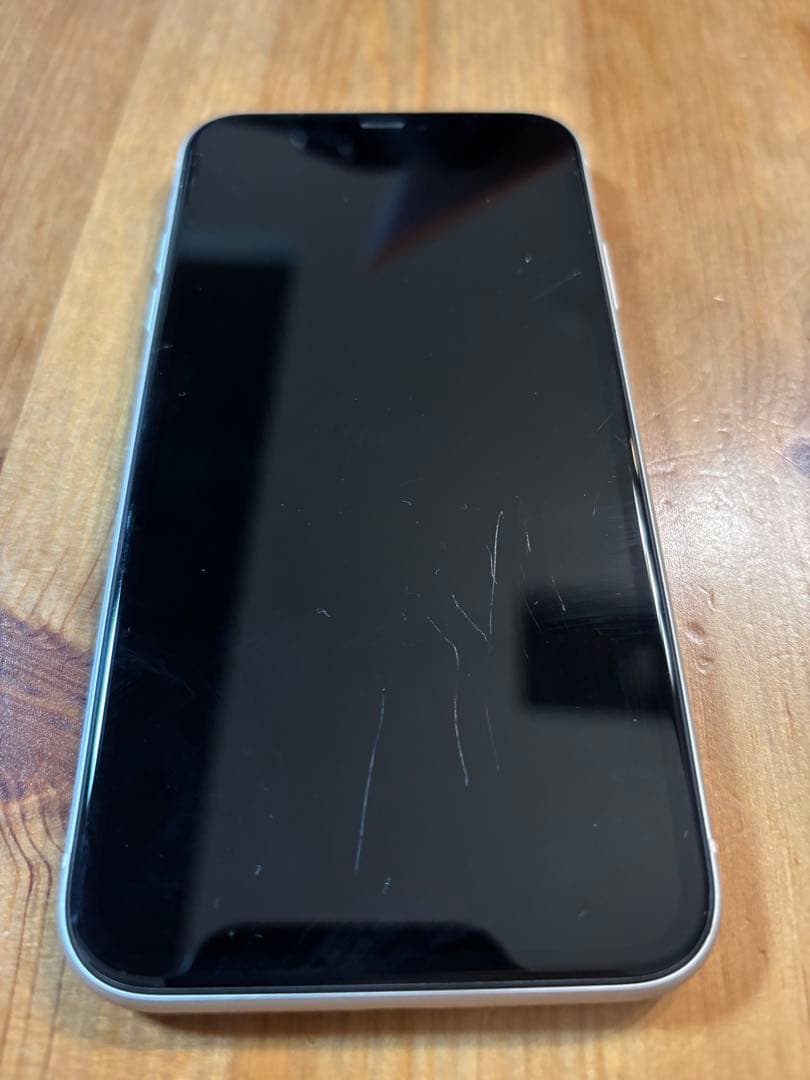 Apple iPhone 11 ホワイト 128GB SIMフリー