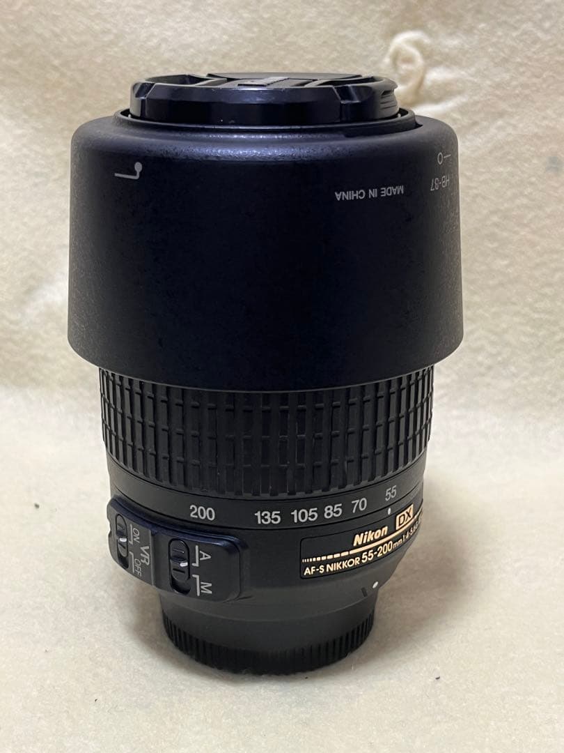 美品 Nikon D3000 デジタル一眼レフカメラKIT