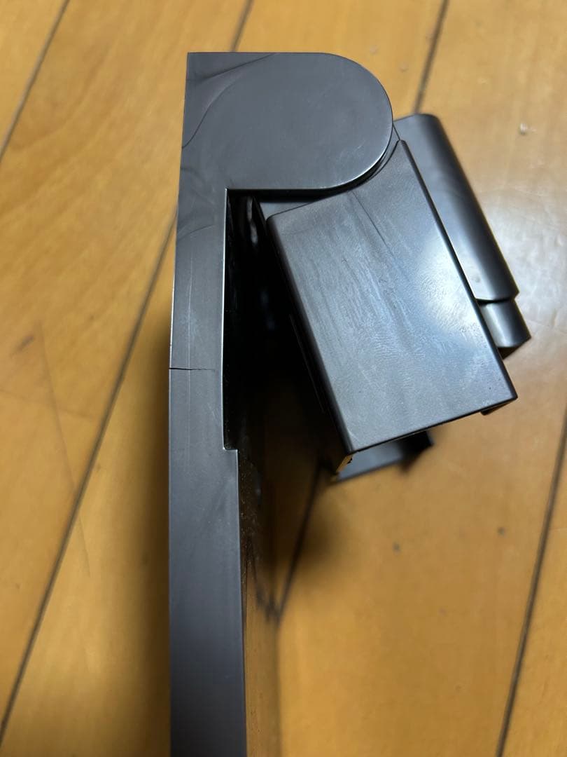 ジ*ク様 dyson v8fluffy＋ 訳あり中古品 ダイソン　掃除機
