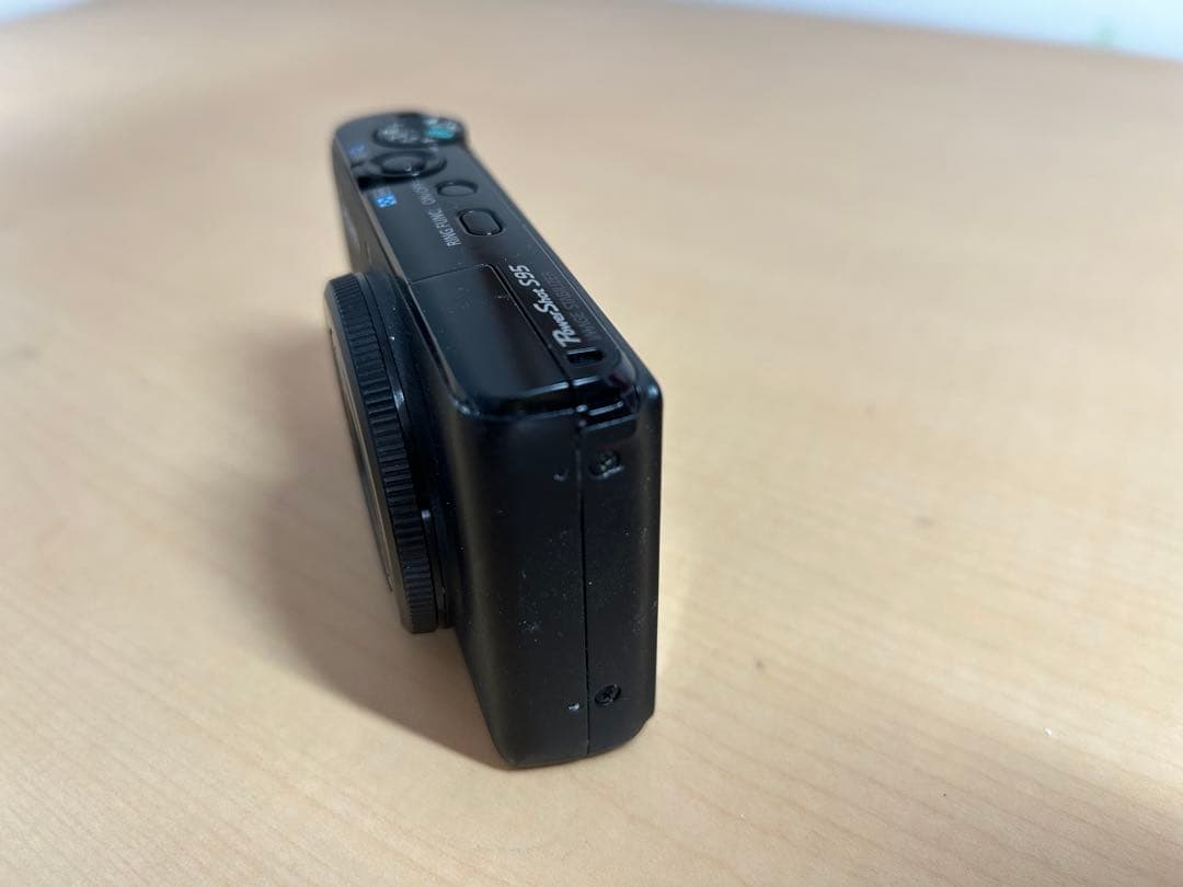 Canon コンパクトデジタルカメラ 2台 バッテリーチャージャー付き