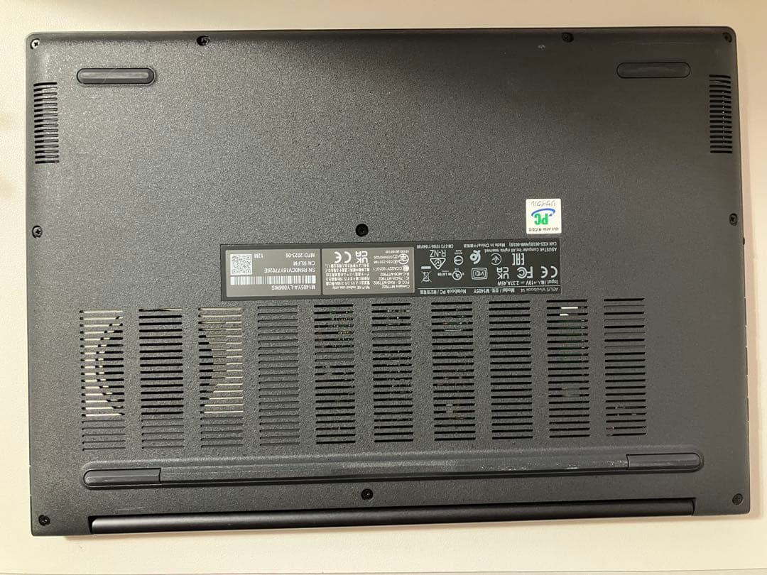 その他ノートPC本体 ASUS Vivobook 14