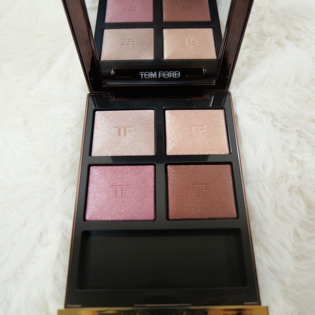 TOM FORD アイシャドウ42 ヘイズィセンシュアリティ　ピンク　ブラウン