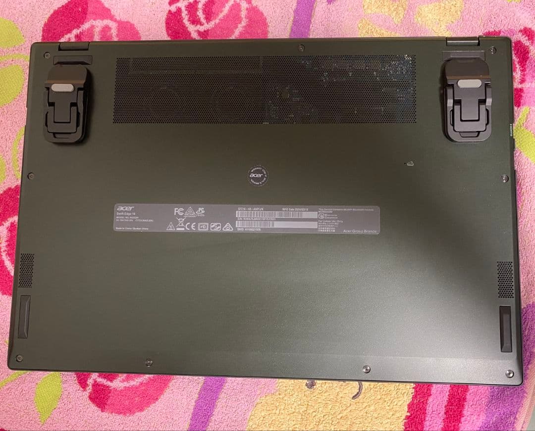 Acer Swift Edge オリビンブラック SFE16-43-A56YJ