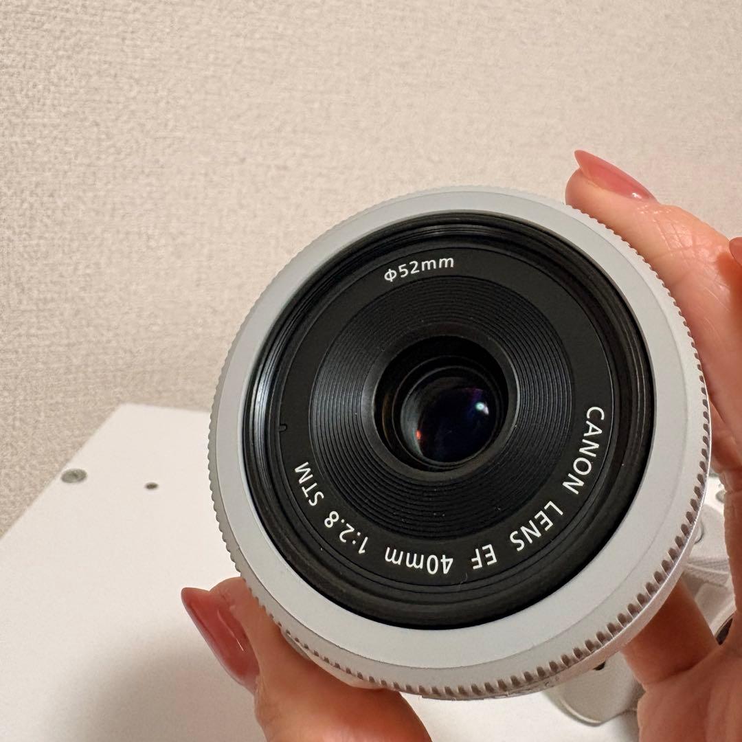 【希少なホワイト】Canon EOS Kiss X7 ダブルレンズセット