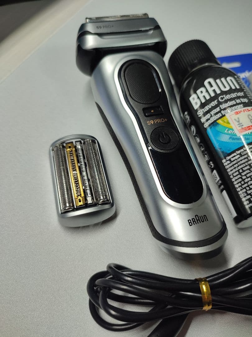 BRAUN S9 PRO+ メンズ電気シェーバー セット