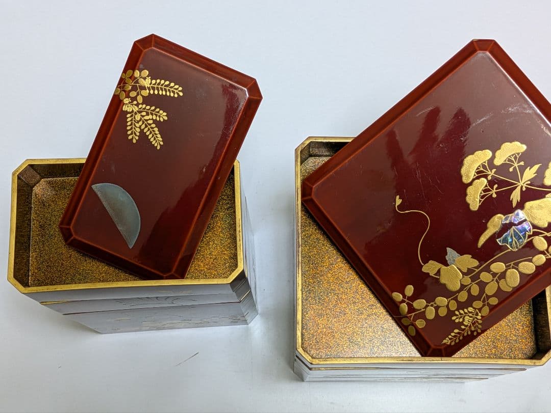 蒔絵金箔漆塗り重箱2個セット 金箔装飾付き