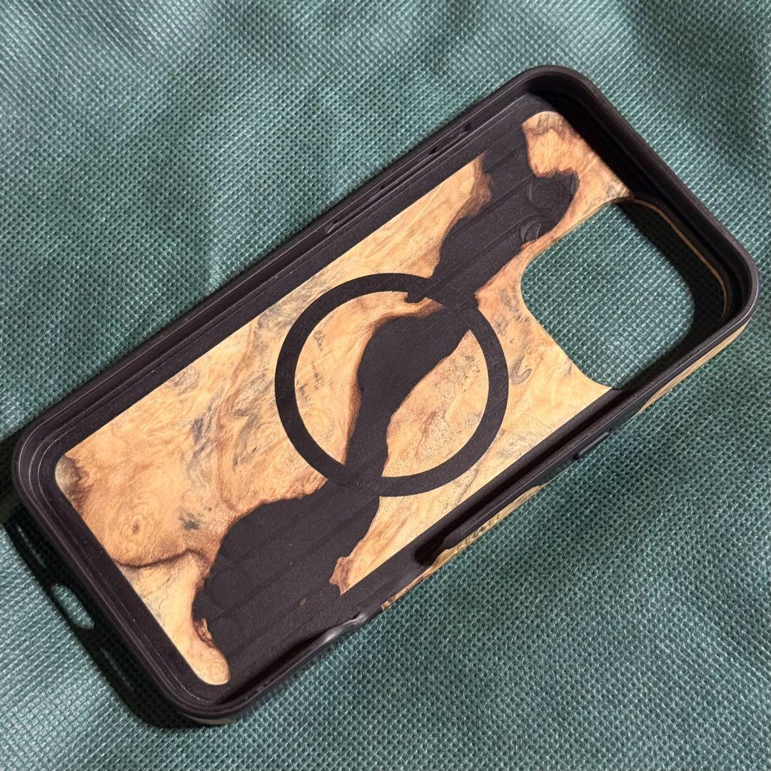 Apple iPhone 16 Pro Max スタビライズドウッド 木 ケース