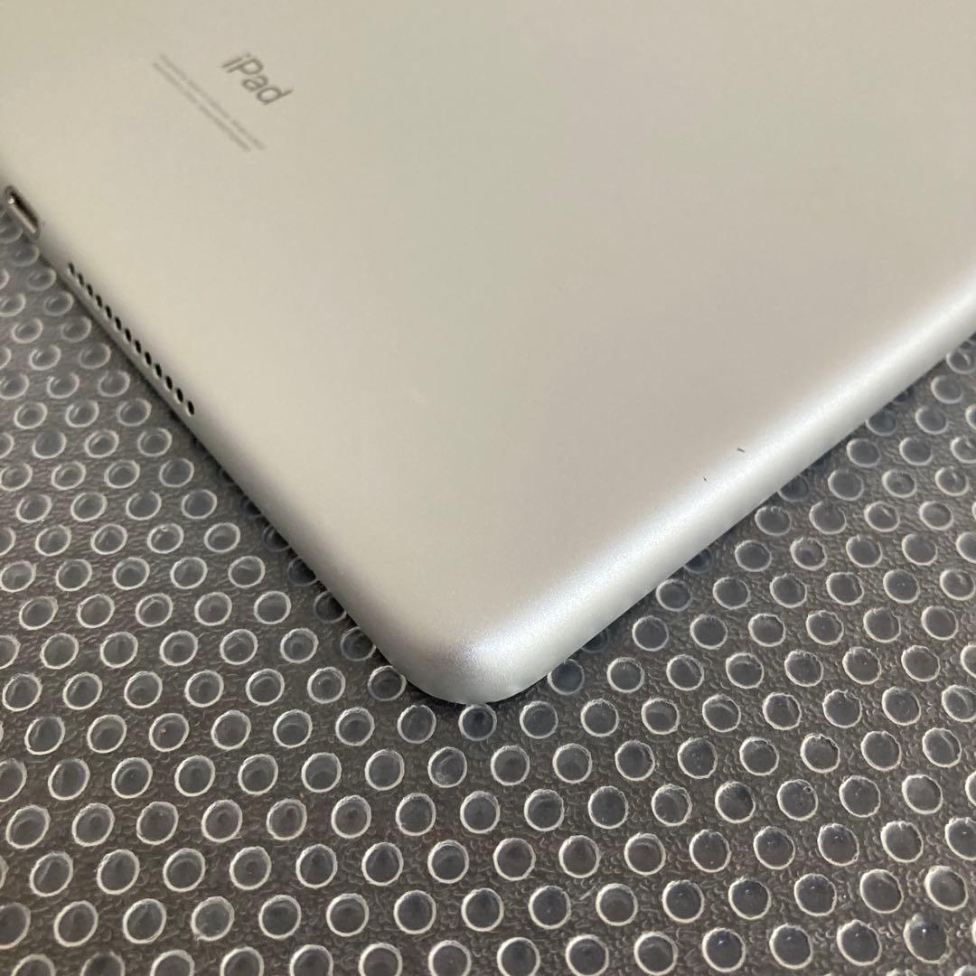 3553【早い者勝ち】iPad9 第9世代 64GB WIFIモデル☆