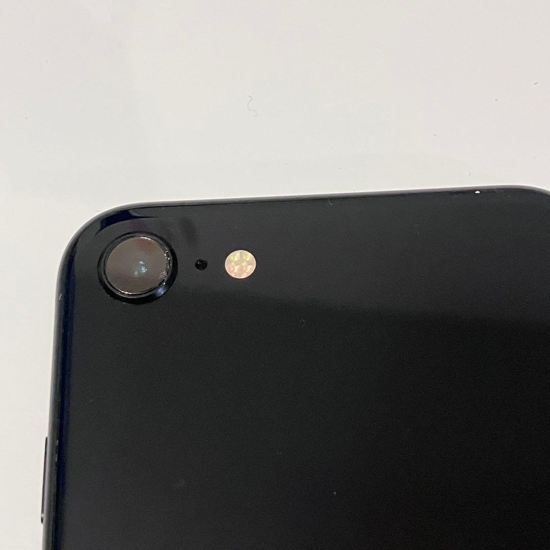 バッテリー新品　iPhoneSE第3世代　本体64GB SIMフリー
